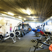 I Go' Motion ser man op til hinanden, og ikke ned på hinanden