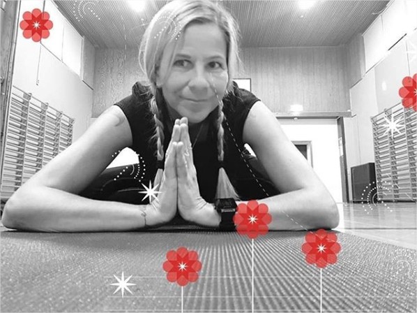 yoga yoga med Marianne Fog